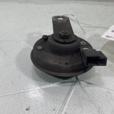 Avertisseur/Klaxon TOYOTA YARIS 2 Photo n°1