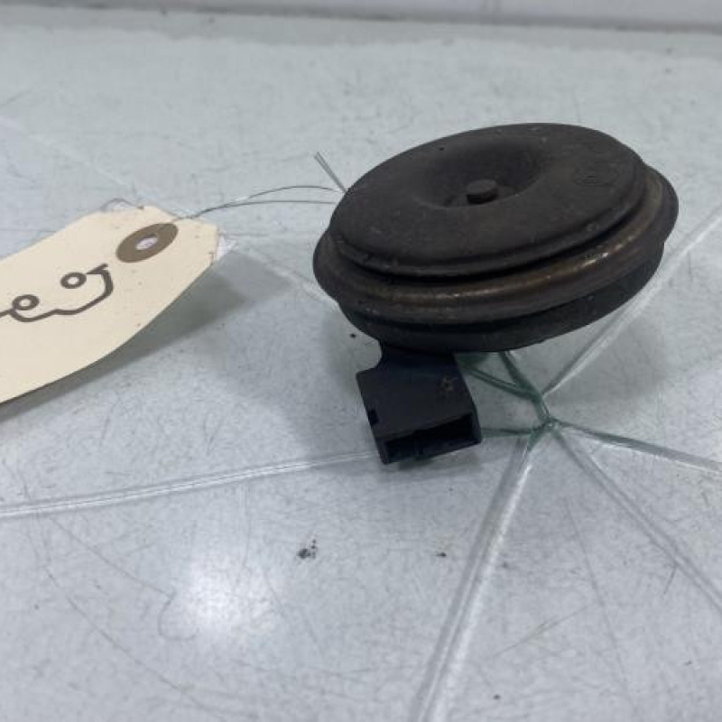 Avertisseur/Klaxon TOYOTA YARIS 2 Photo n°3