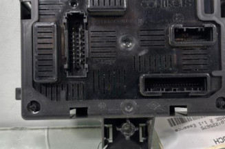 Boitier UCH RENAULT CLIO 3 Photo n°1