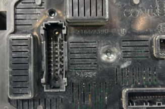 Boitier UCH RENAULT CLIO 3