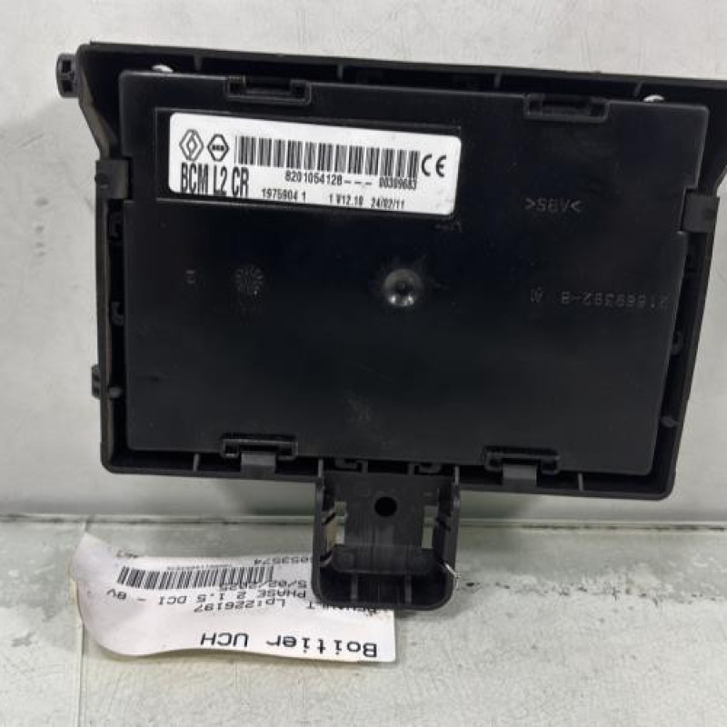 Boitier UCH RENAULT CLIO 3 Photo n°4