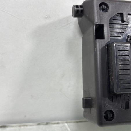 Boitier UCH RENAULT CLIO 3