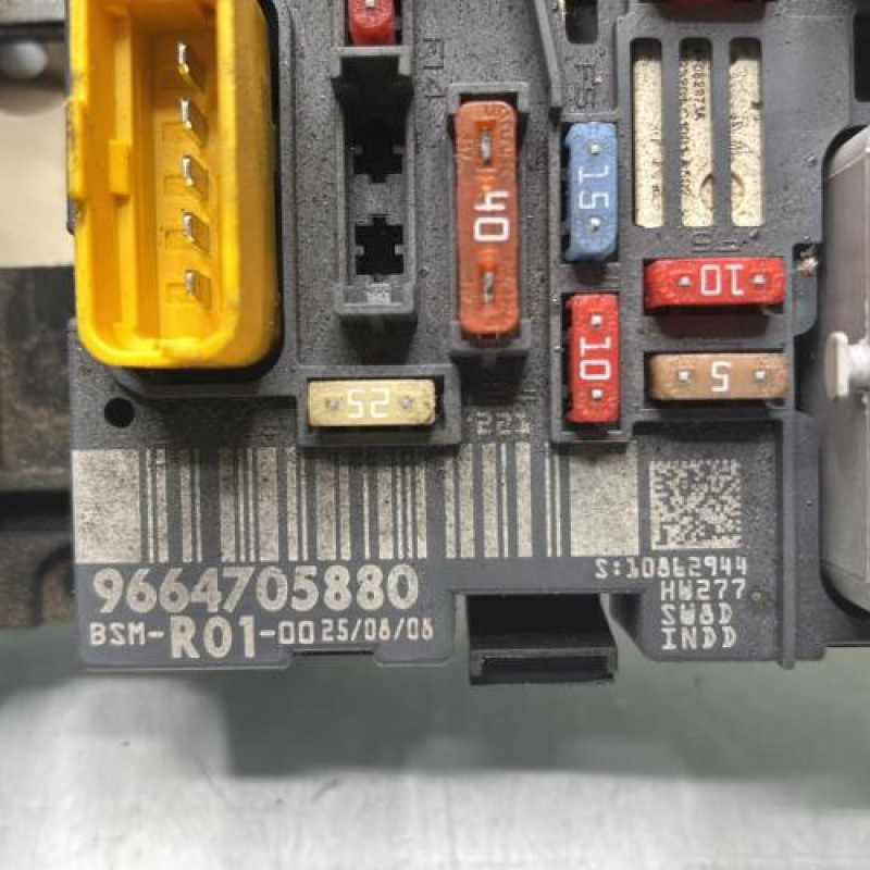 Boitier servitude moteur (BSM) CITROEN C4 PICASSO 1 Photo n°4