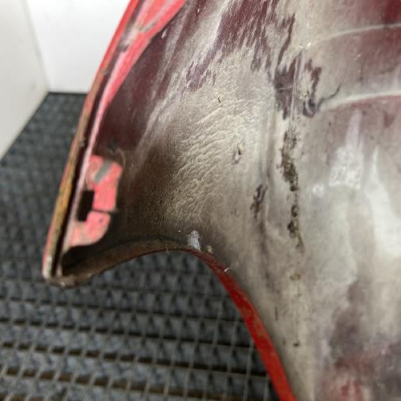 Pare choc arriere TOYOTA YARIS 2 Photo n°7