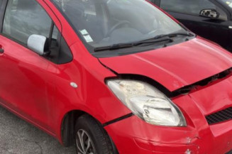 Pare choc arriere TOYOTA YARIS 2