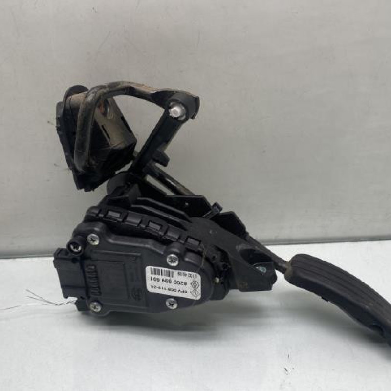 Pedale d'accelerateur RENAULT CLIO 2 CAMPUS Photo n°2