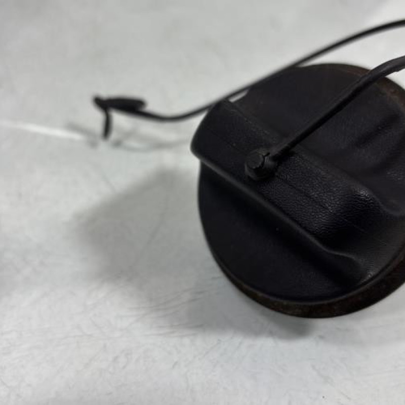 Bouchon de carburant RENAULT CLIO 3 Photo n°3