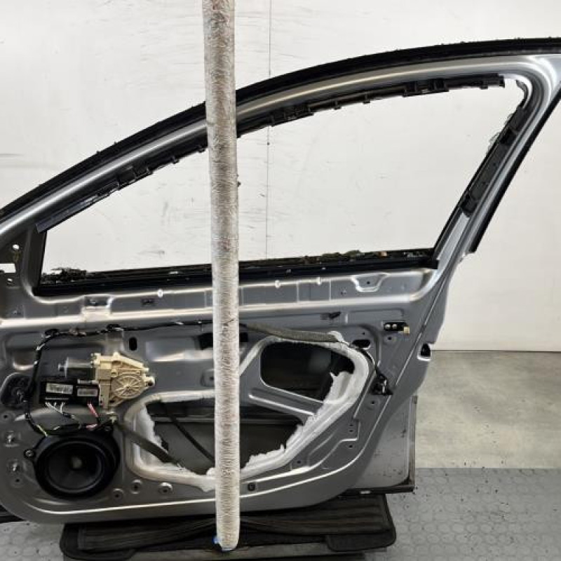 Porte avant droit RENAULT LAGUNA 3 Photo n°4