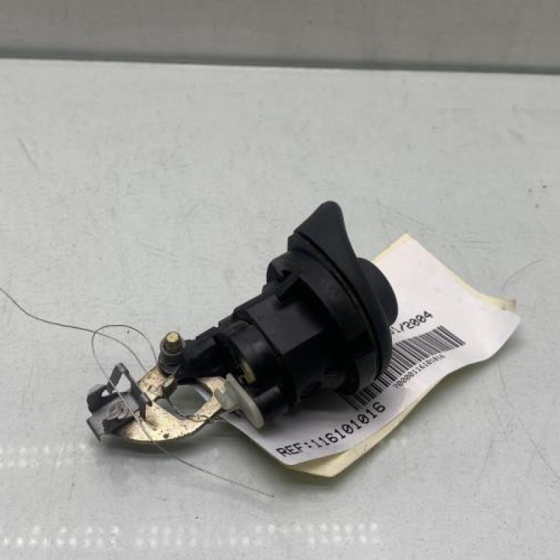 Bouton de coffre RENAULT TWINGO 1 Photo n°3