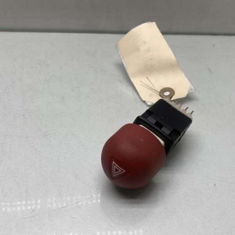 Bouton de warning RENAULT TWINGO 1 Photo n°3