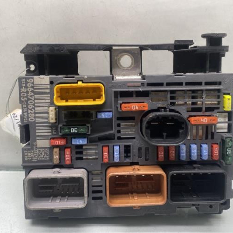 Boitier servitude moteur (BSM) CITROEN C4 1 Photo n°1