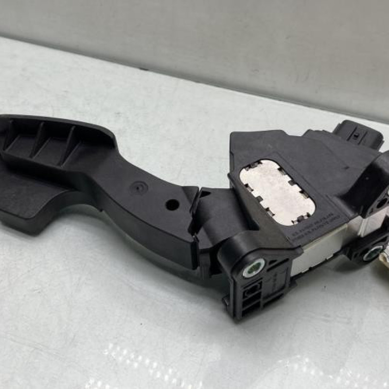 Pedale d'accelerateur PEUGEOT 108 Photo n°5