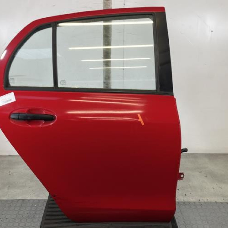 Porte arriere droit TOYOTA YARIS 2 Photo n°1