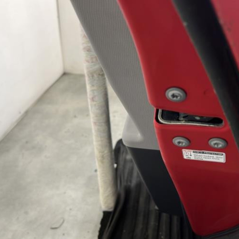 Porte arriere droit TOYOTA YARIS 2 Photo n°7