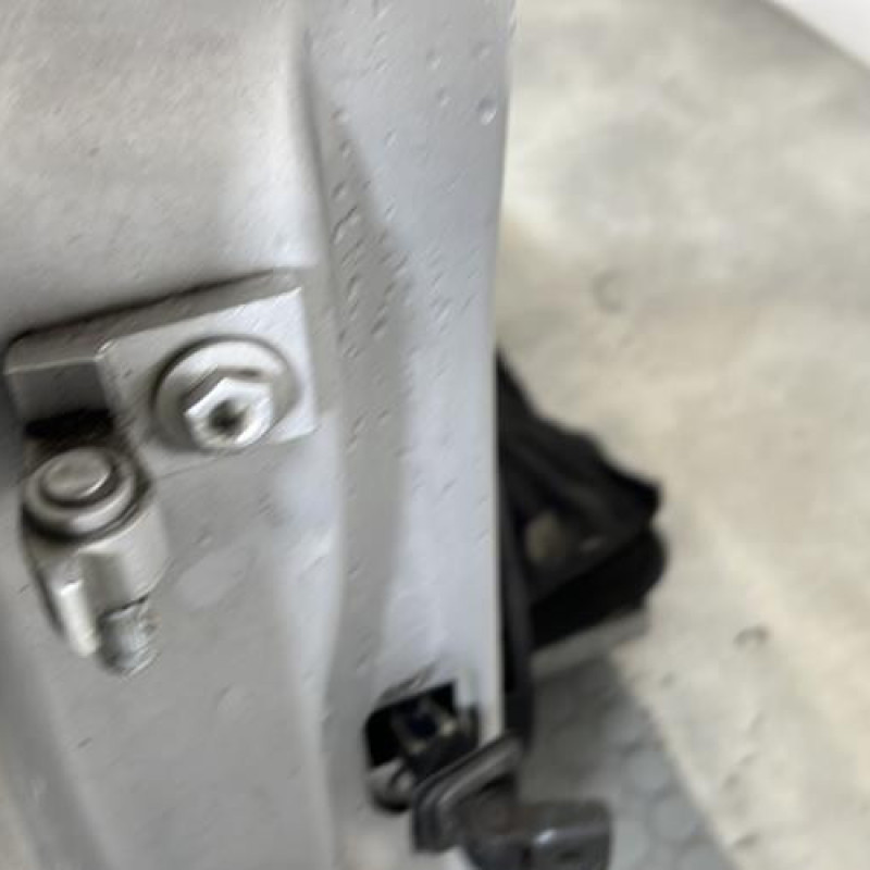 Porte avant droit VOLKSWAGEN POLO 5 Photo n°4