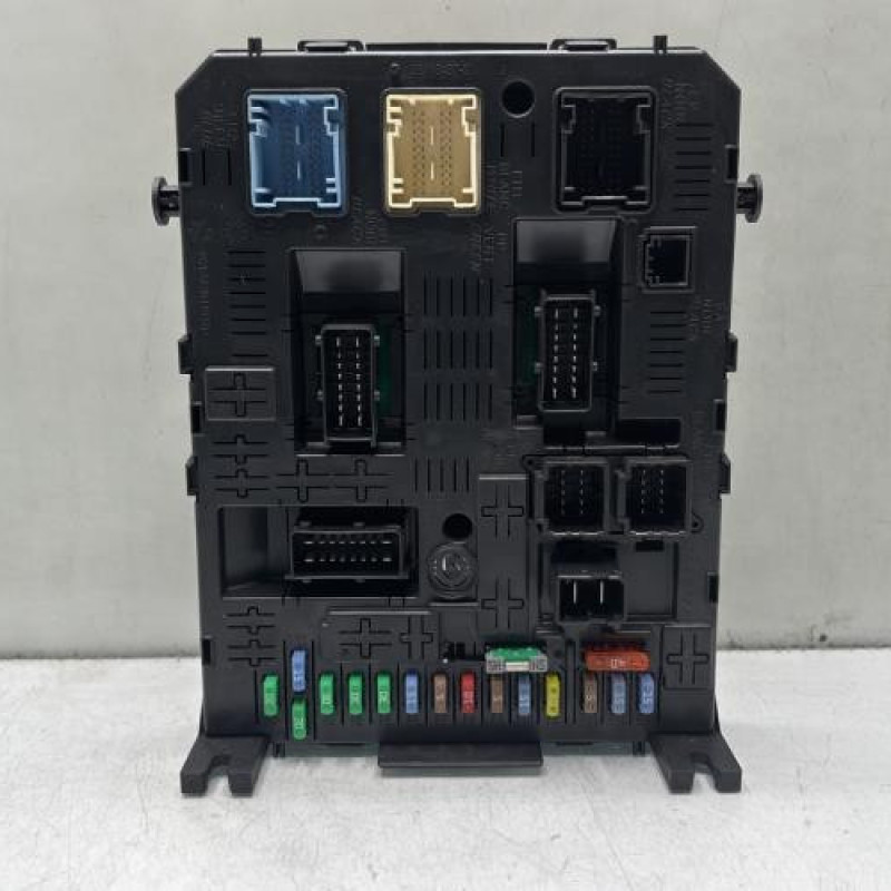 Boitier BSI CITROEN C4 PICASSO 1 Photo n°1