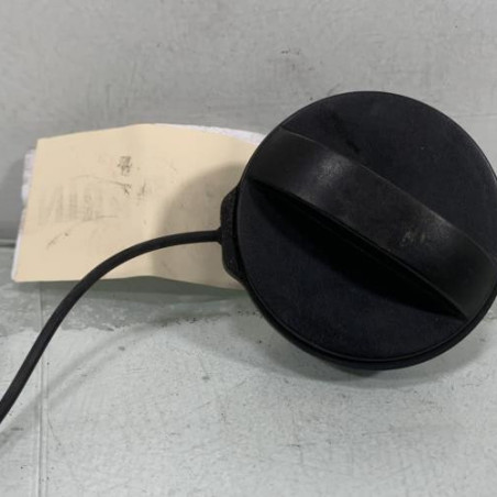 Bouchon de carburant PEUGEOT 308 2 Photo n°1