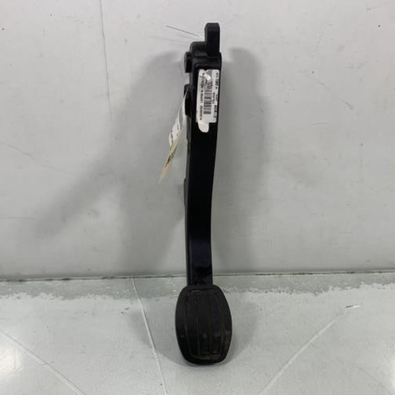 Pedale d'embrayage PEUGEOT 308 2 Photo n°1