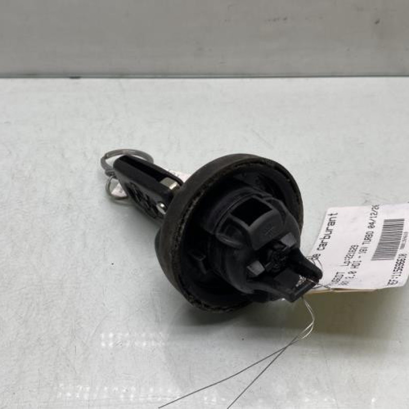 Bouchon de carburant PEUGEOT 807 Photo n°3