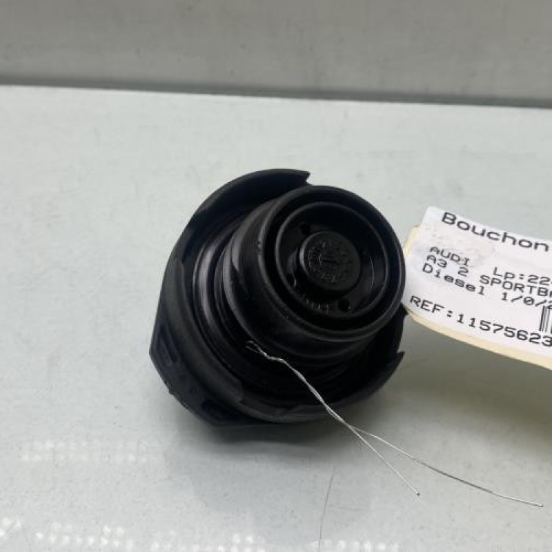 Bouchon de carburant AUDI A3 2 Photo n°2
