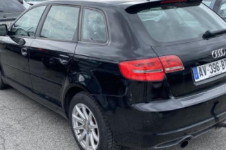 Charniere de capot AUDI A3 2