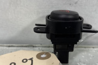 Bouton de warning NISSAN PATHFINDER 2 Photo n°1