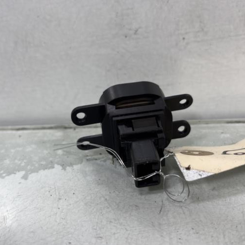 Bouton de warning NISSAN PATHFINDER 2 Photo n°4