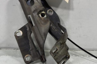 Charniere de capot NISSAN PATHFINDER 2