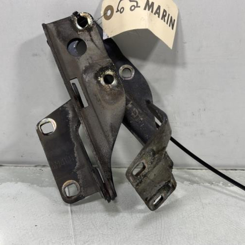 Charniere de capot NISSAN PATHFINDER 2 Photo n°3