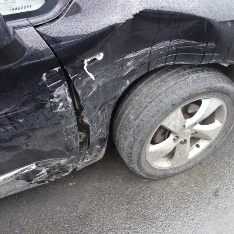 Capot KIA CARENS 3 Photo n°9