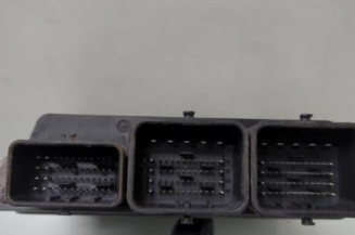 Calculateur moteur PEUGEOT 308 2
