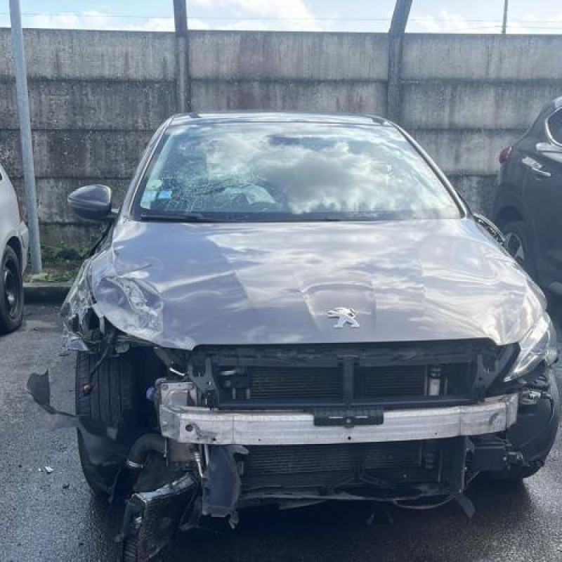 Calculateur moteur PEUGEOT 308 2 Photo n°9