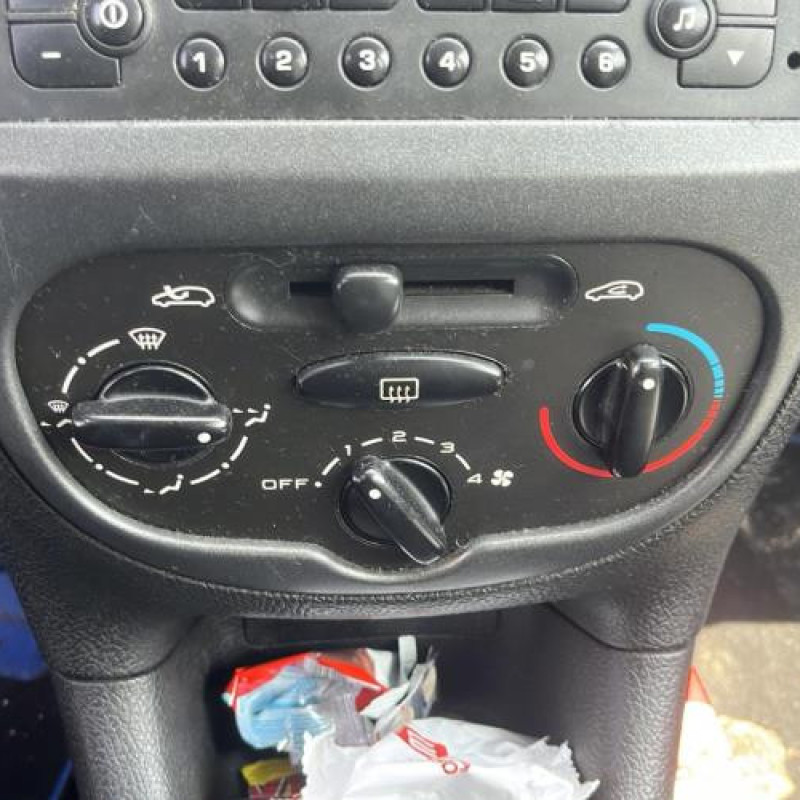 Catalyseur (echappement) PEUGEOT 206 Photo n°3