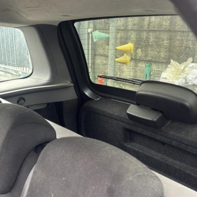 Catalyseur (echappement) PEUGEOT 206 Photo n°17