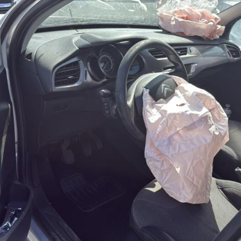 Leve vitre electrique avant droit CITROEN C3 2 Photo n°9