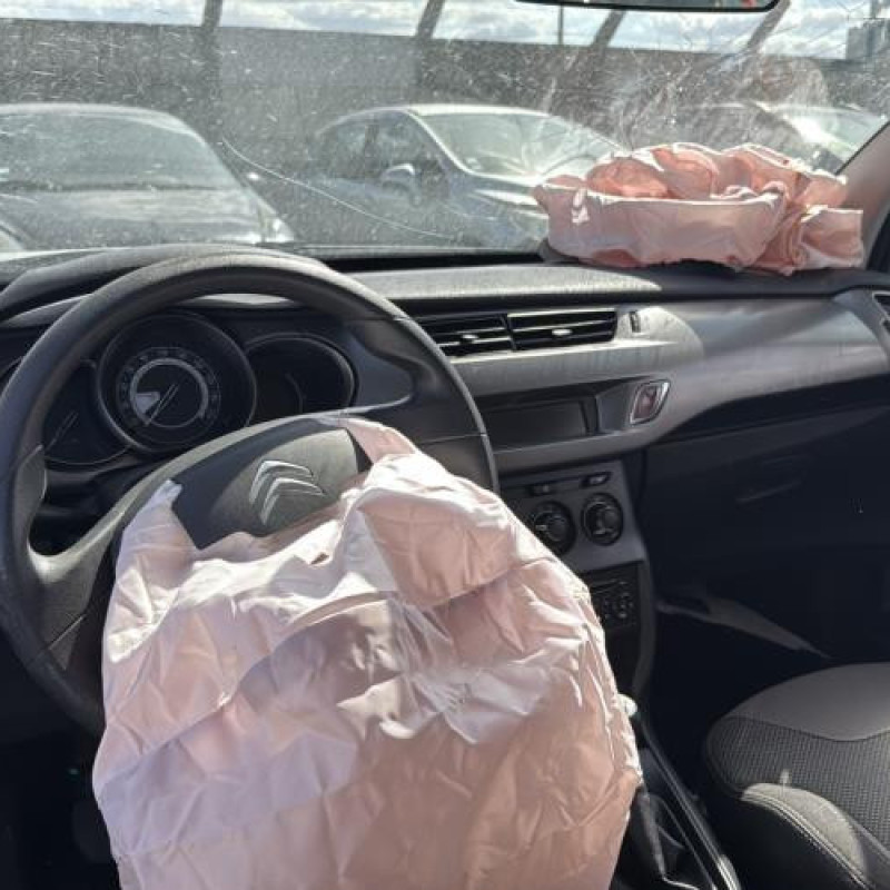 Leve vitre electrique avant droit CITROEN C3 2 Photo n°12