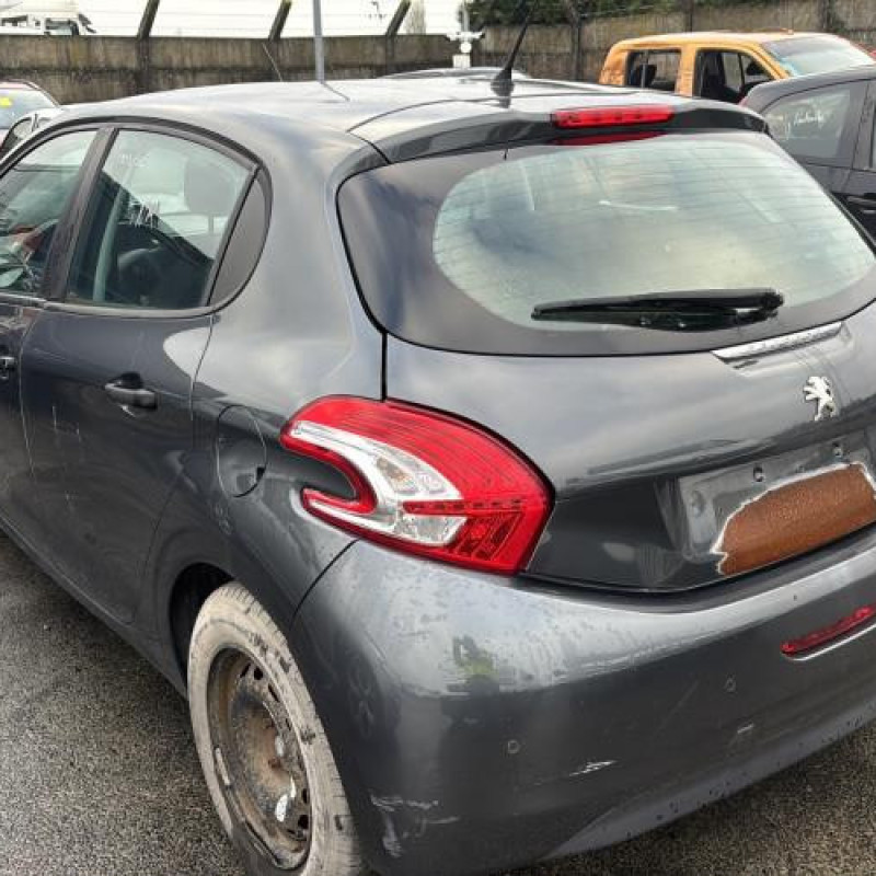 Catalyseur (echappement) PEUGEOT 208 1 Photo n°4