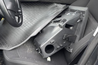 Catalyseur (echappement) PEUGEOT 208 1