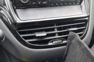 Catalyseur (echappement) PEUGEOT 208 1