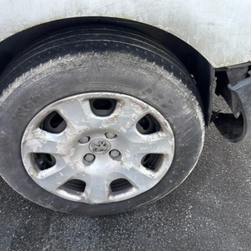 Catalyseur (echappement) PEUGEOT PARTNER 2 Photo n°18