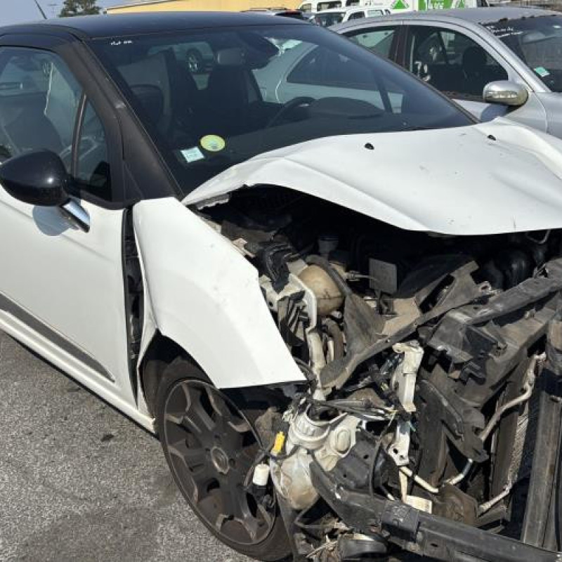 Pompe à carburant CITROEN DS3 Photo n°6