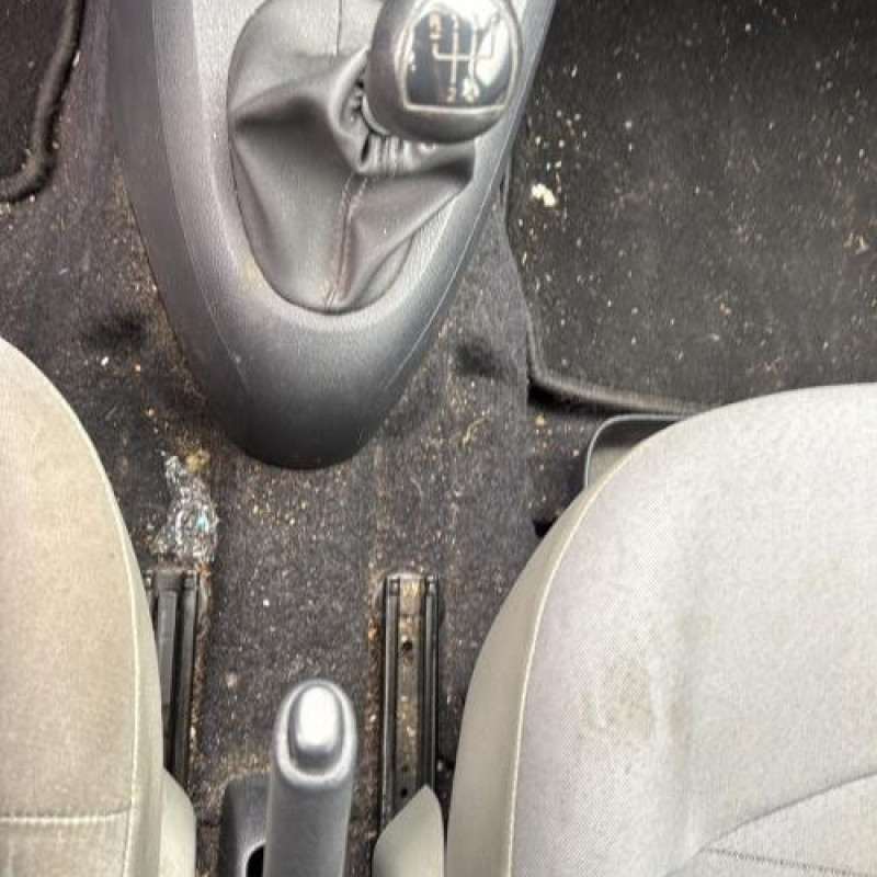 Moteur RENAULT CLIO 2 Photo n°18