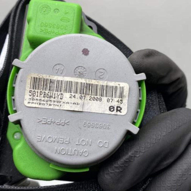 Pretensionneur de ceinture avant droit TOYOTA YARIS 2 Photo n°4