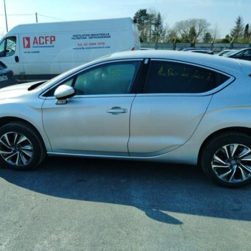 Capot CITROEN DS4 Photo n°13