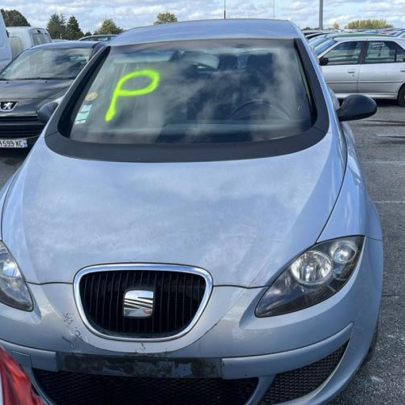 Capot SEAT ALTEA Photo n°8