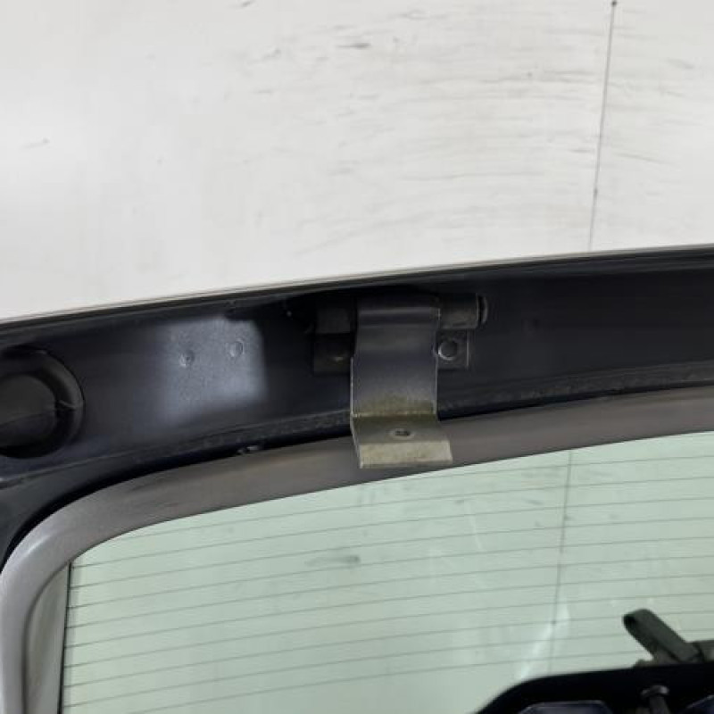 Malle/Hayon arriere OPEL MERIVA A Photo n°6