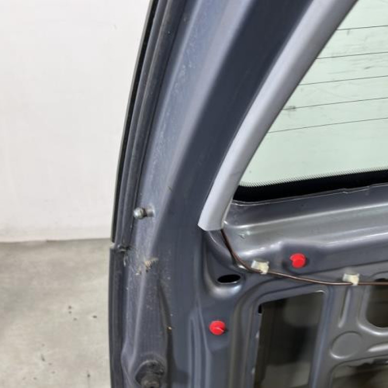 Malle/Hayon arriere OPEL MERIVA A Photo n°9