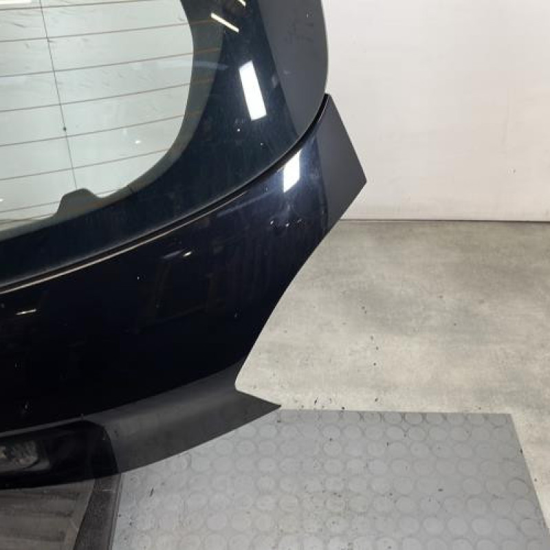 Malle/Hayon arriere PEUGEOT 208 1 Photo n°4