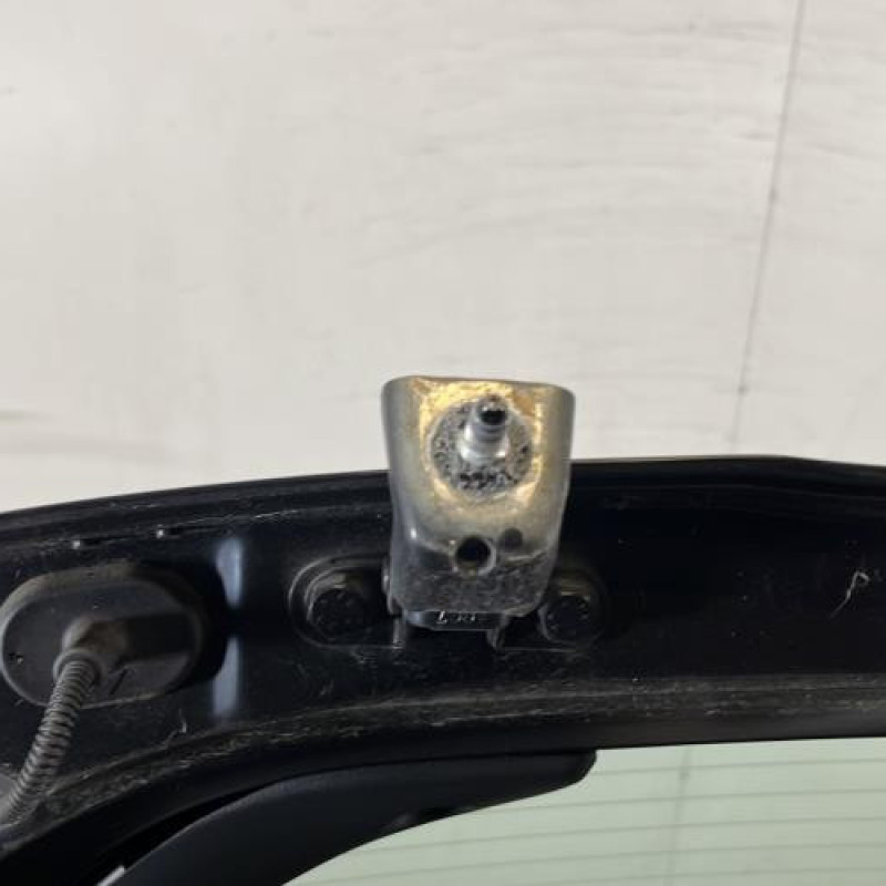 Malle/Hayon arriere PEUGEOT 208 1 Photo n°6