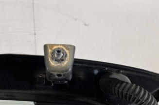 Malle/Hayon arriere PEUGEOT 208 1